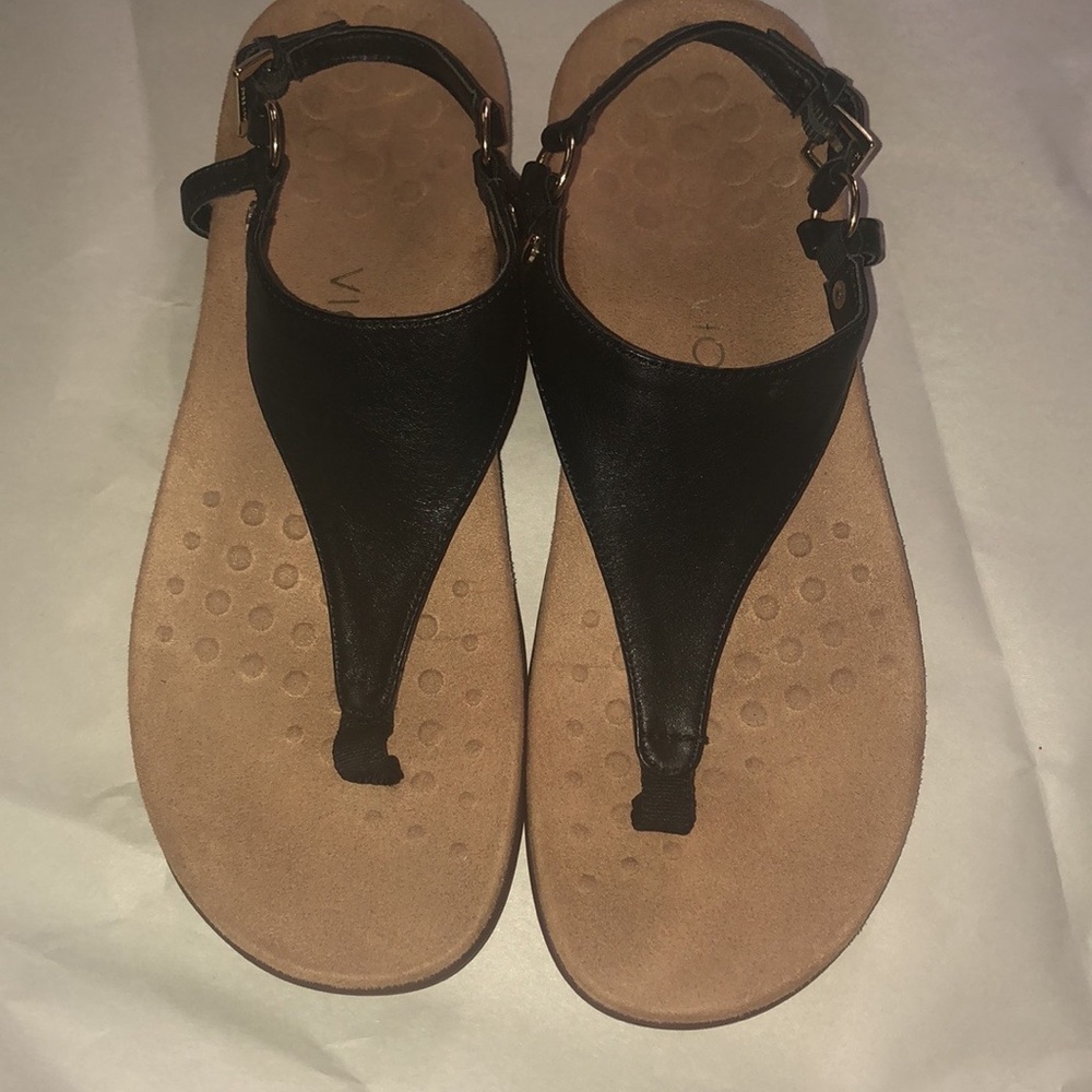 Vionic Kirra Backstrap Women's Black Sandal